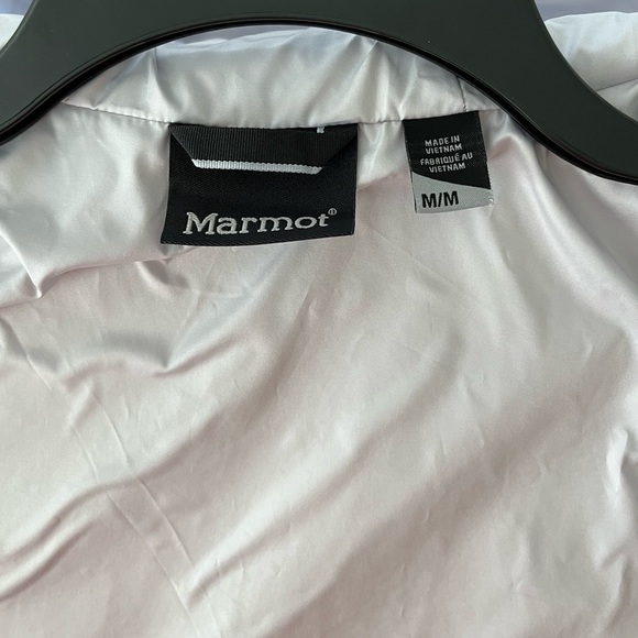 **sold elsewhere** Marmot Wend Goretex long jacket, grey and peach, size medium - Picture 4 of 17